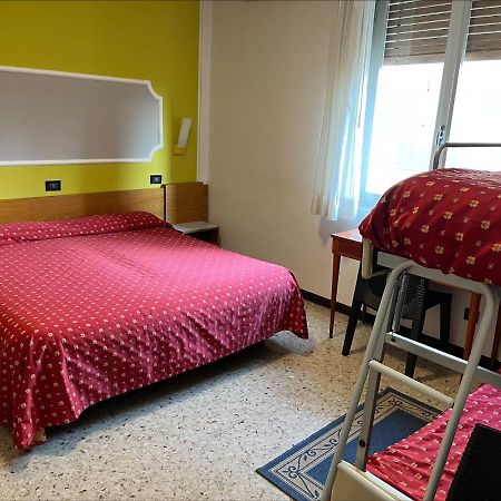 Hotel San Marco Bb Boario Terme Kültér fotó