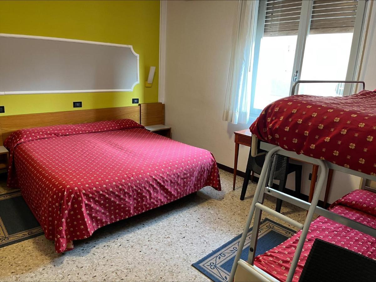 Hotel San Marco Bb Boario Terme Kültér fotó