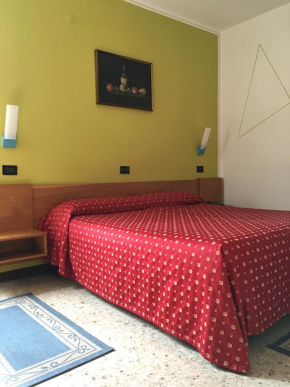 Hotel San Marco Bb Boario Terme Kültér fotó